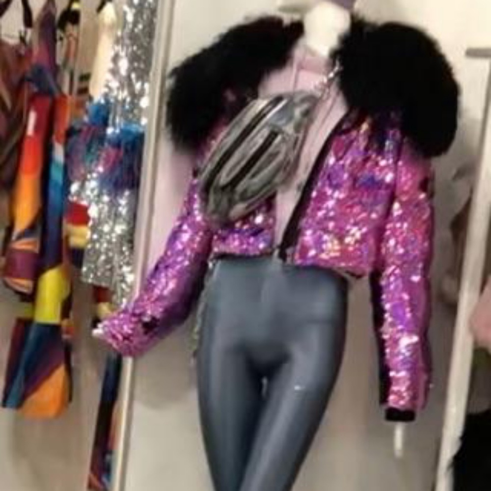 Meet your Posher, livie